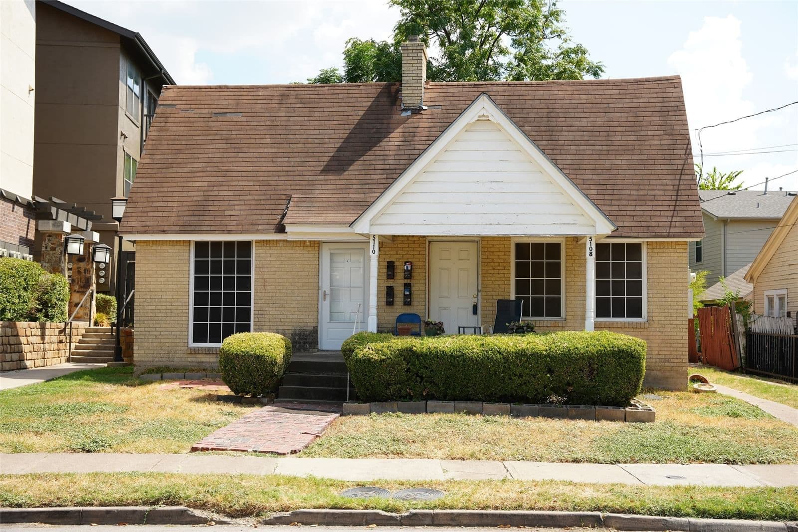 5108 Manett Street - Photo