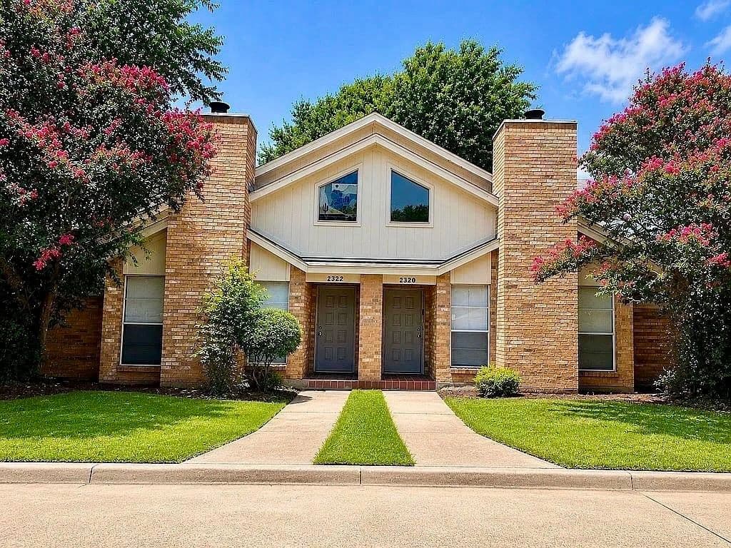 2322 Summer Place Drive - Photo