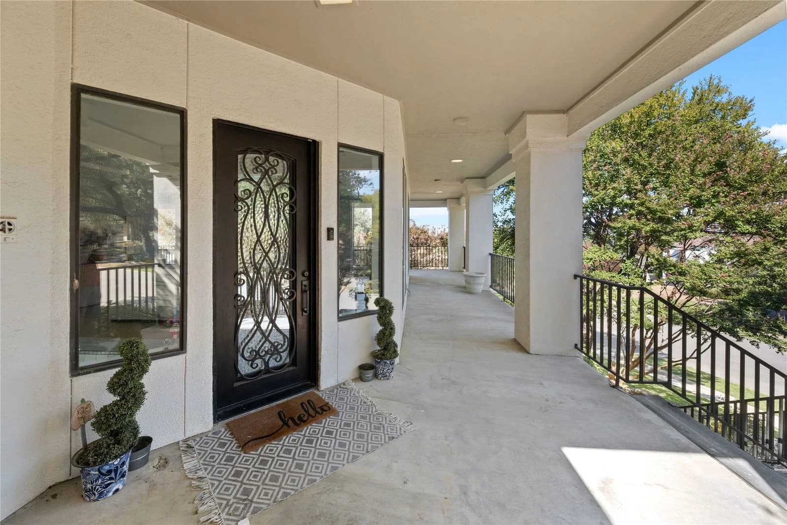 3621 Hidalgo - Photo
