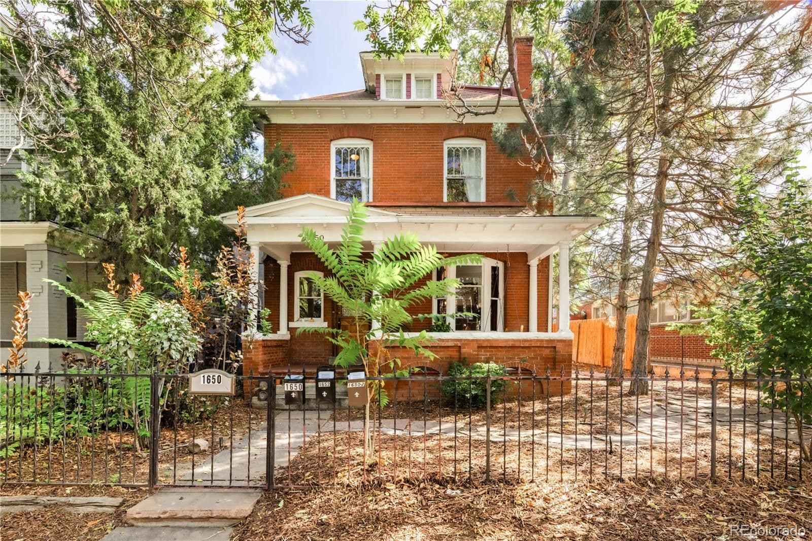 1650 Gaylord Street - Photo