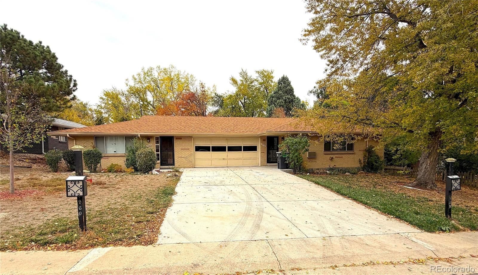 1950 Independence Street - Photo