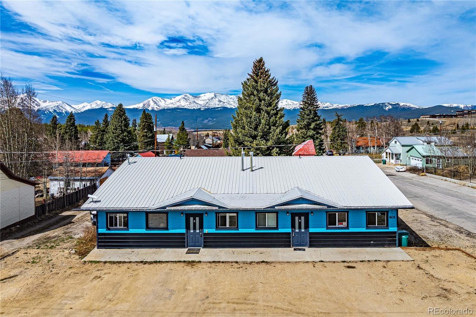 601 Chestnut ST - Photo