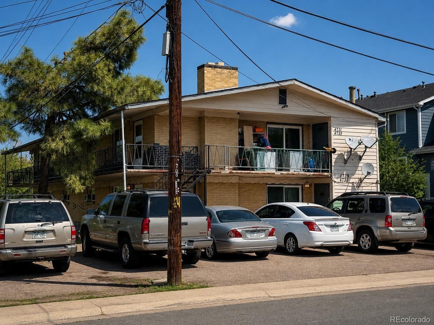 4729 7th Avenue - Photo
