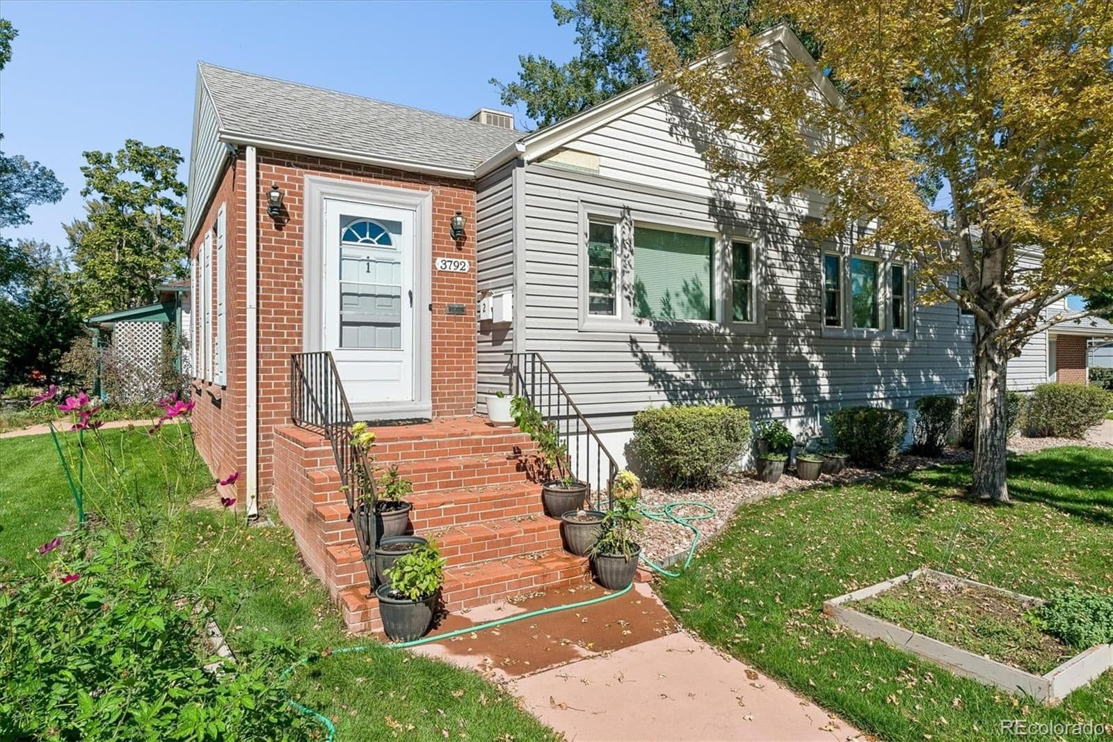 3792 Acoma Street - Photo