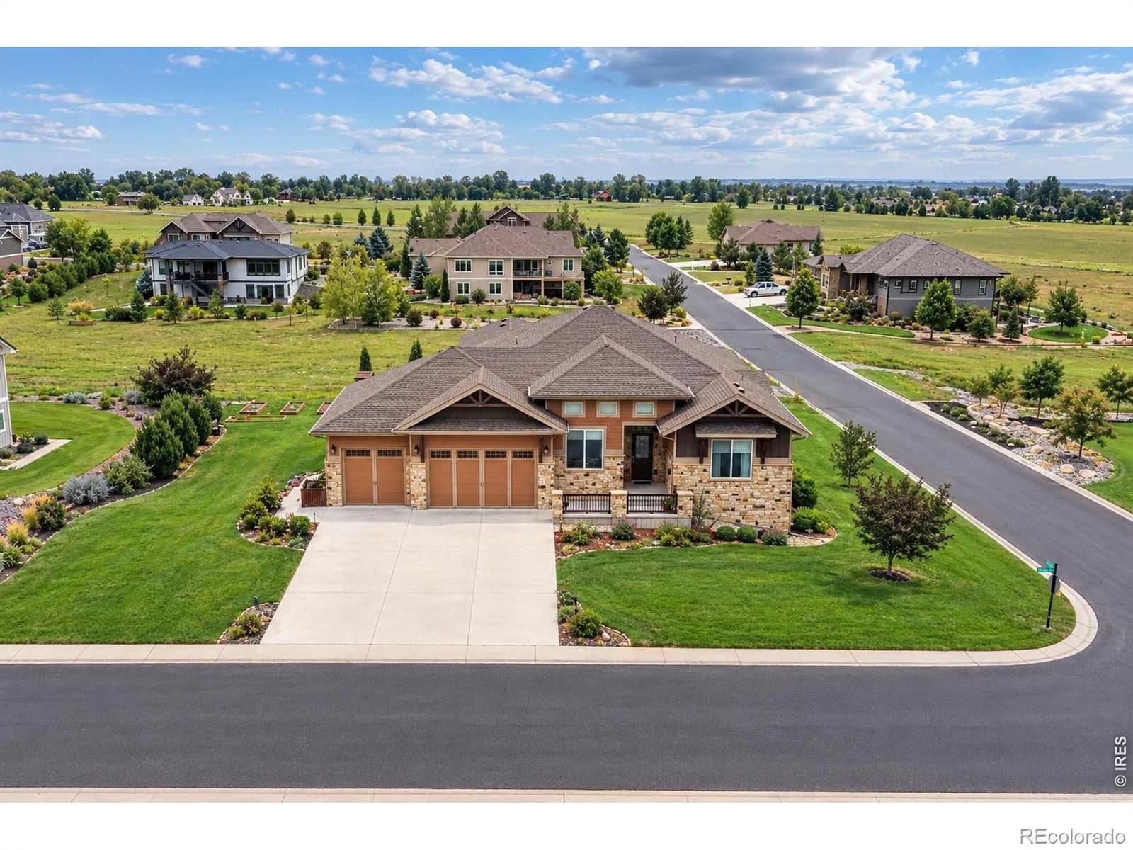 304 Duesenberg Lane - Photo