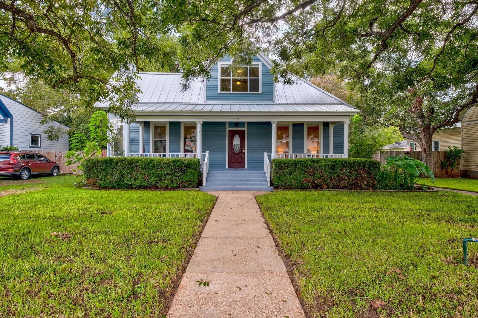 402 Hudgins St - Photo