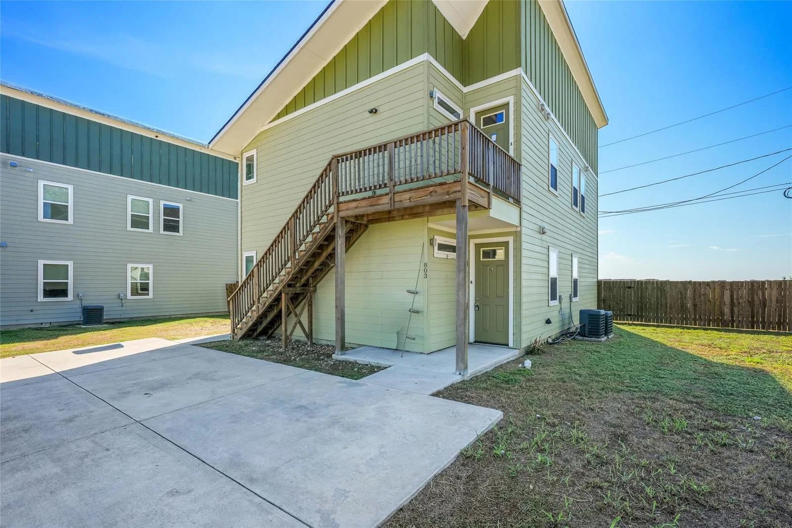 803 Hallie Cv #A/B - Photo