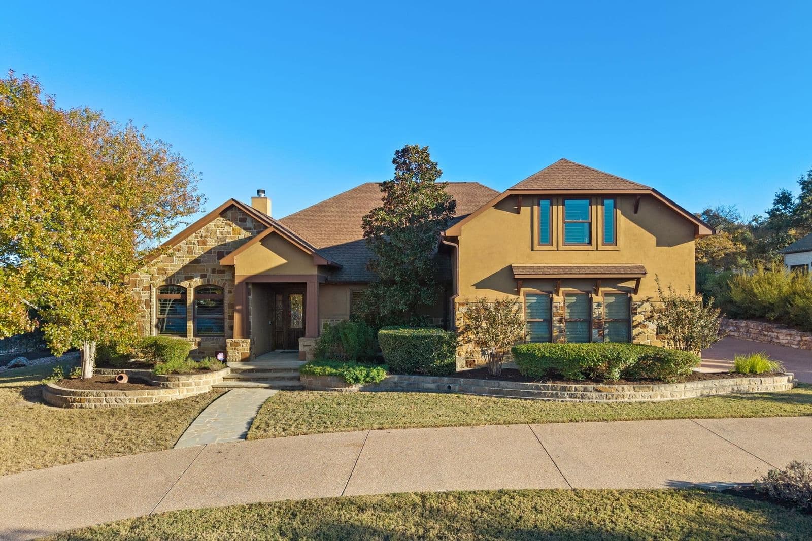 204 Overlook Ct - Photo