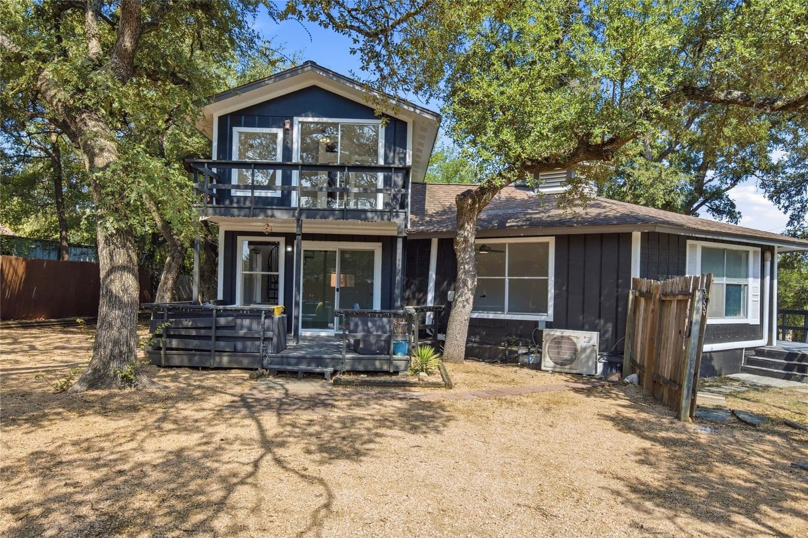 1902 Whitebead Trl - Photo