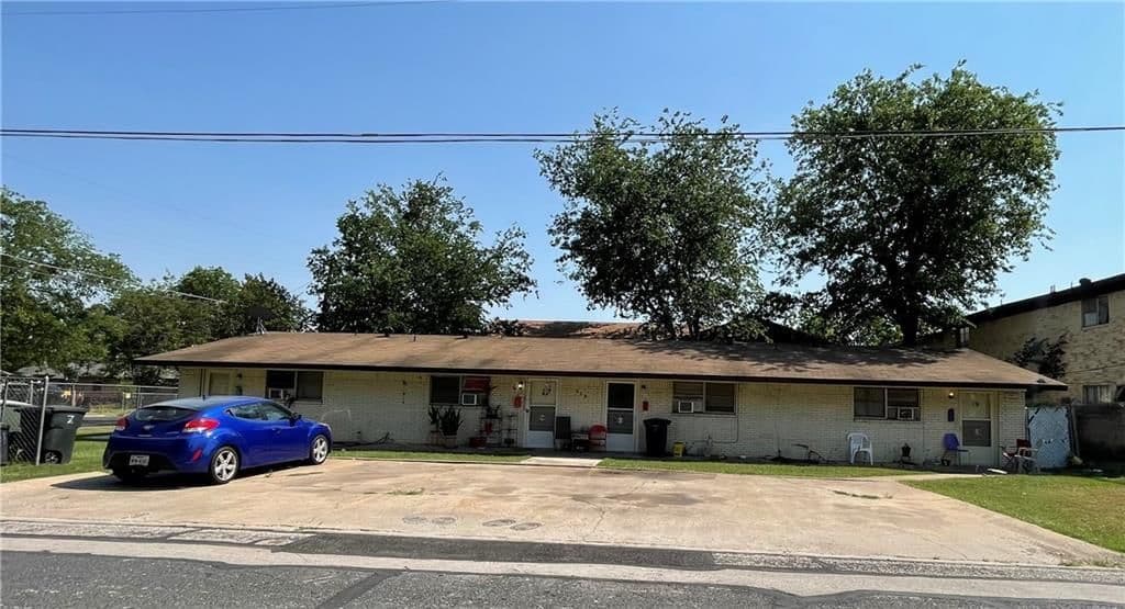 608 Harbour Ave - Photo