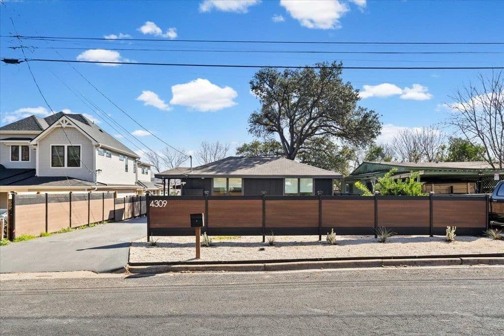 4309 Hank Ave - Photo