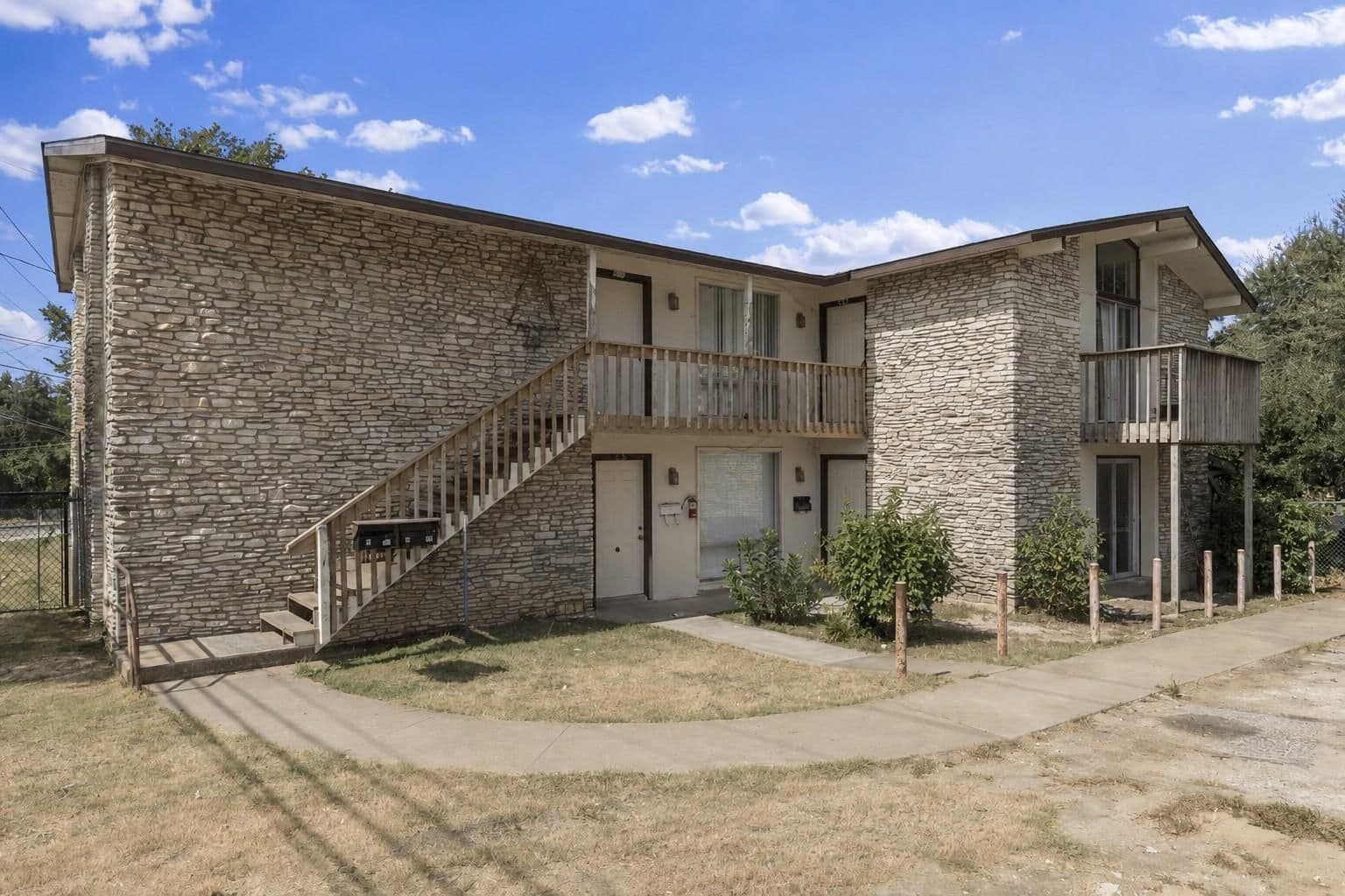 2507 Manor Cir - Photo