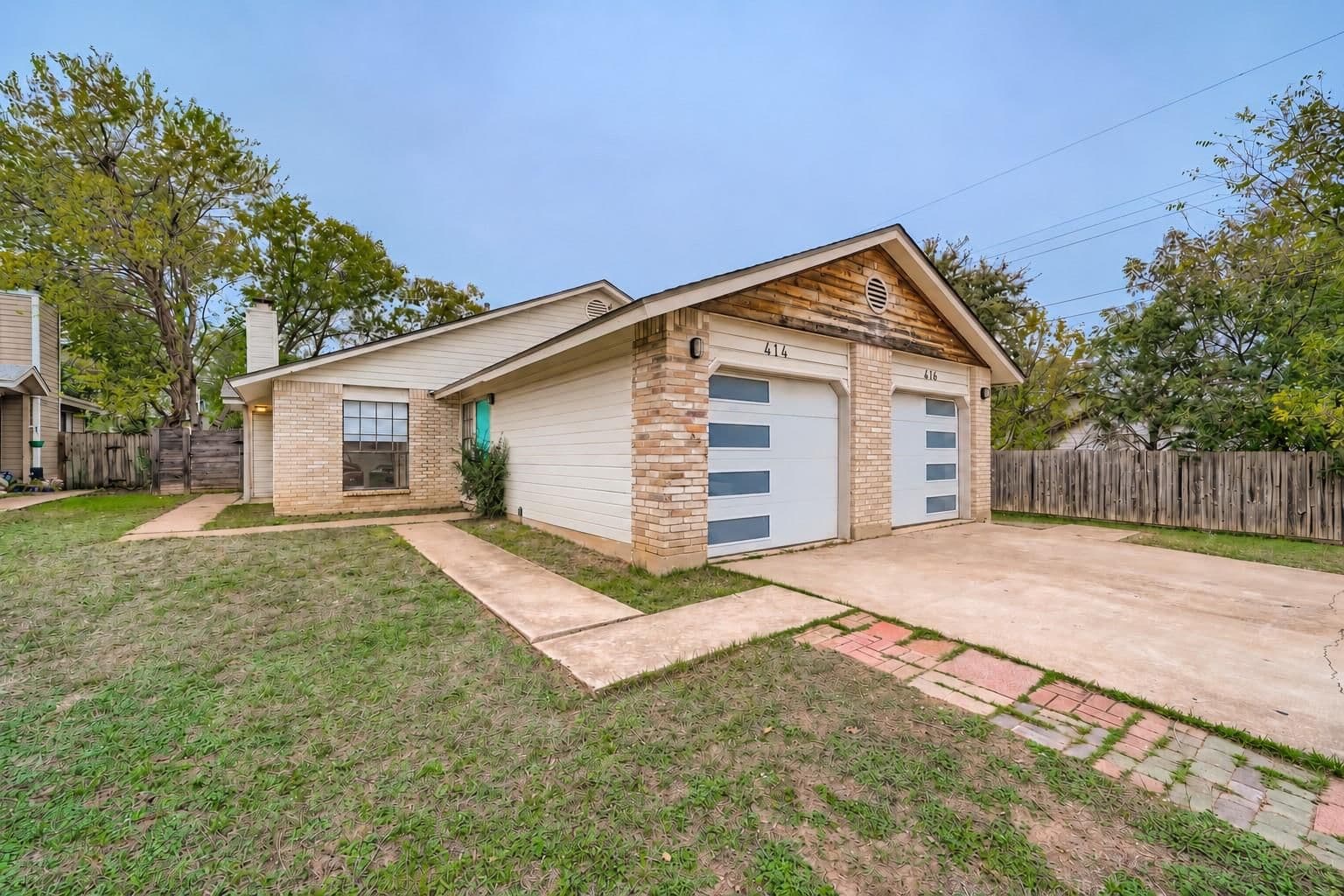 414 Cypress Ln - Photo